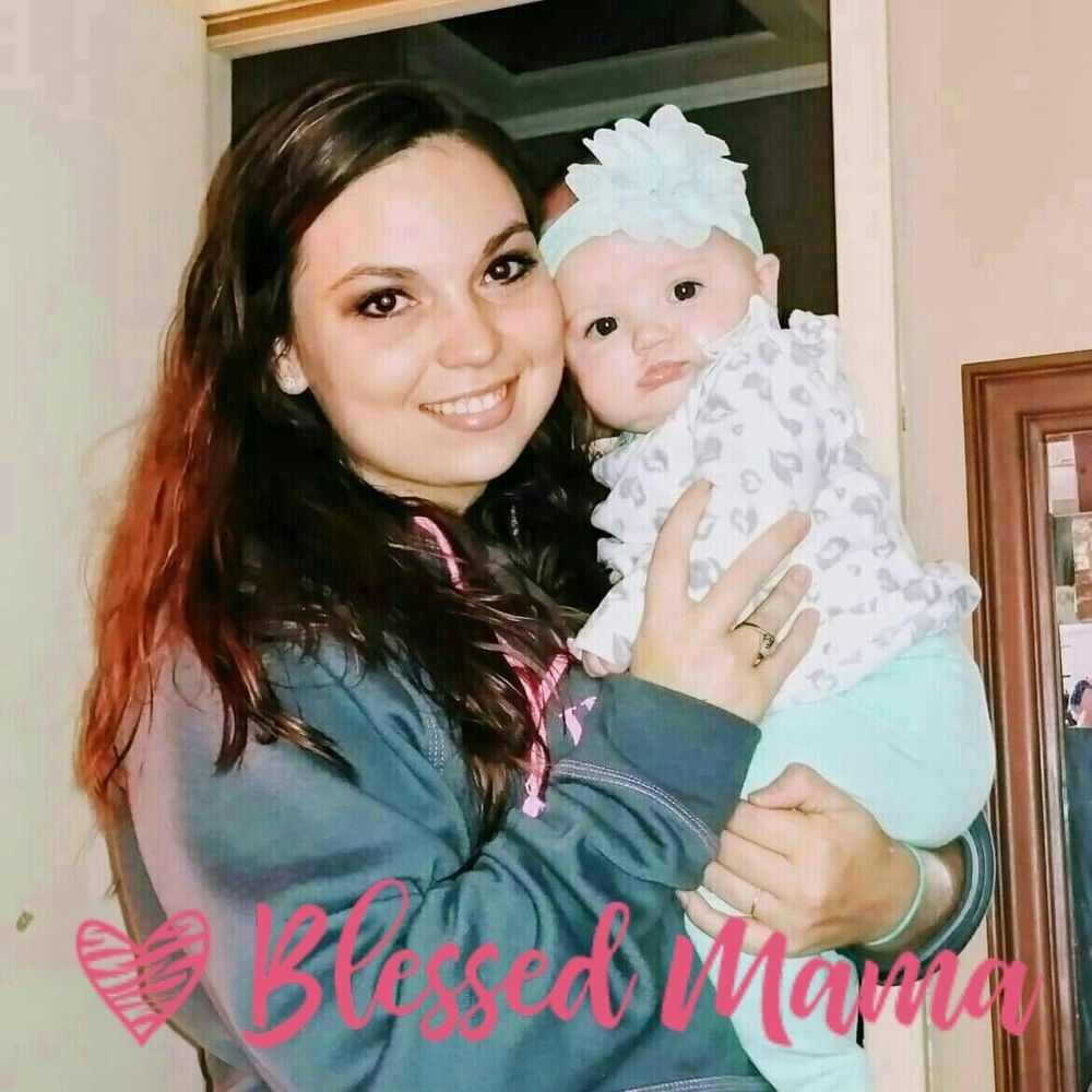 Meet your Posher, Halie